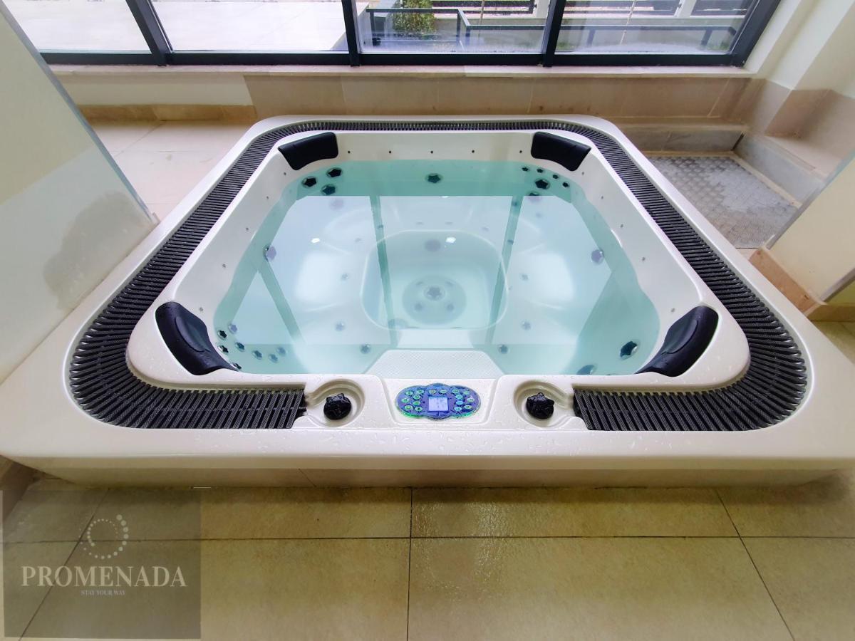 Sole Aparthotel Pool & Spa Mamaia Nord Navodari Exterior photo