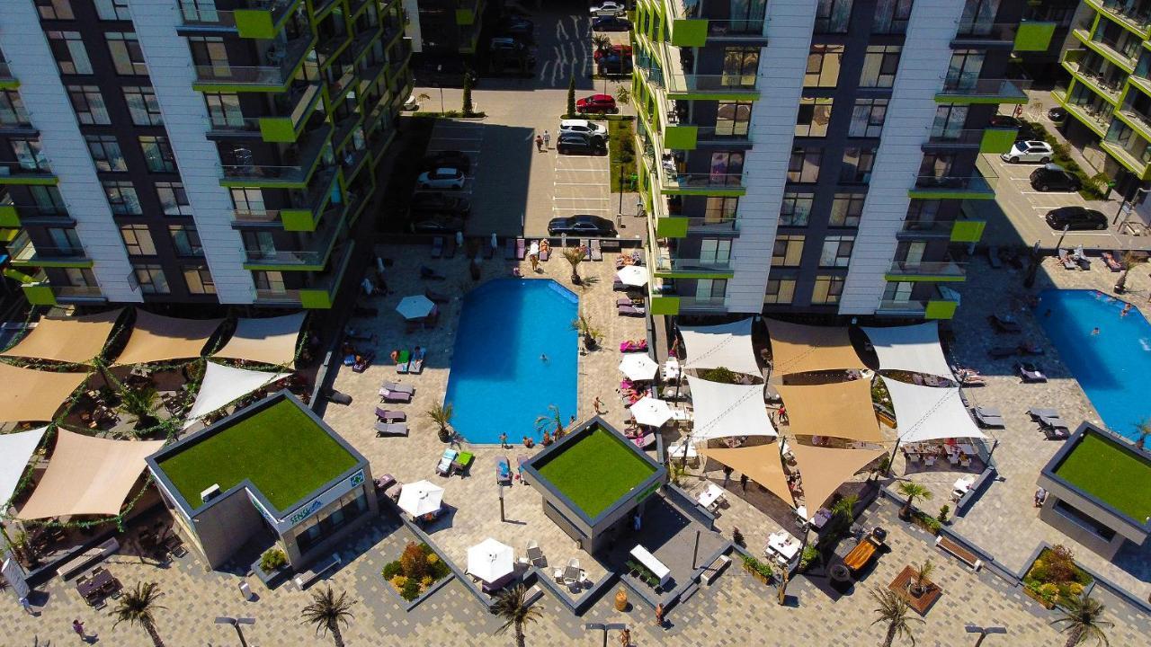 Sole Aparthotel Pool & Spa Mamaia Nord Navodari Exterior photo